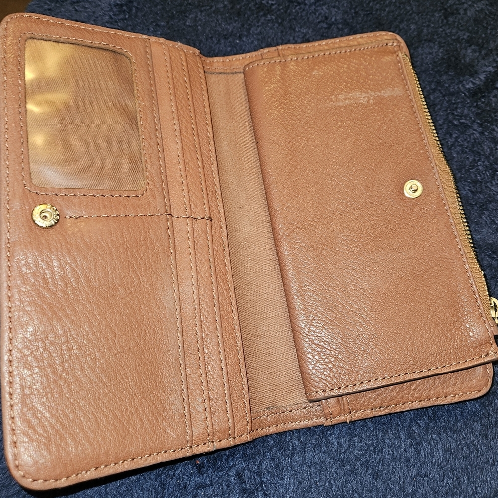 Wallet - Picture 2 of 4